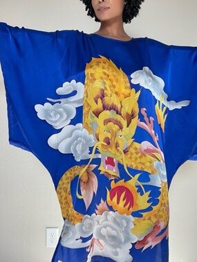 100% Silk Dragon Batwing Sleeve Dress